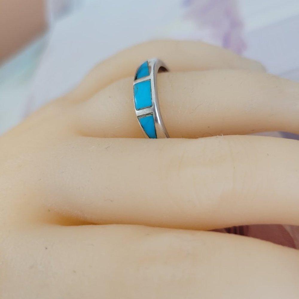 Vintage Ring size 8 Southwest Zuni Turquoise Wedding Band Unisex